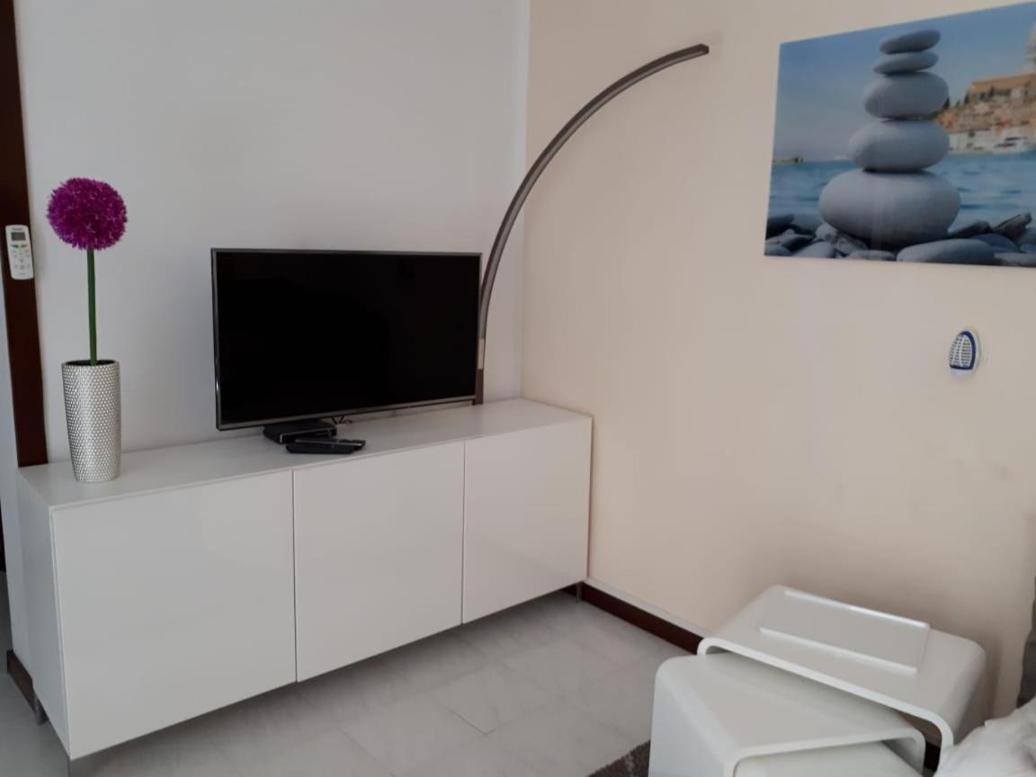 Apartmen Relax 200 M T Beach Leilighet Rovinj Eksteriør bilde